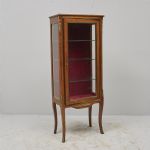 1535 4304 DISPLAY CABINET